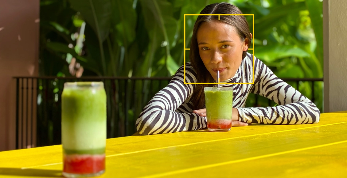 Смартфон Apple iPhone 17e 512 ГБ чёрный (1sim + eSim) Смартфон Apple iPhone 17e 512 ГБ чёрный (1sim + eSim) - 3