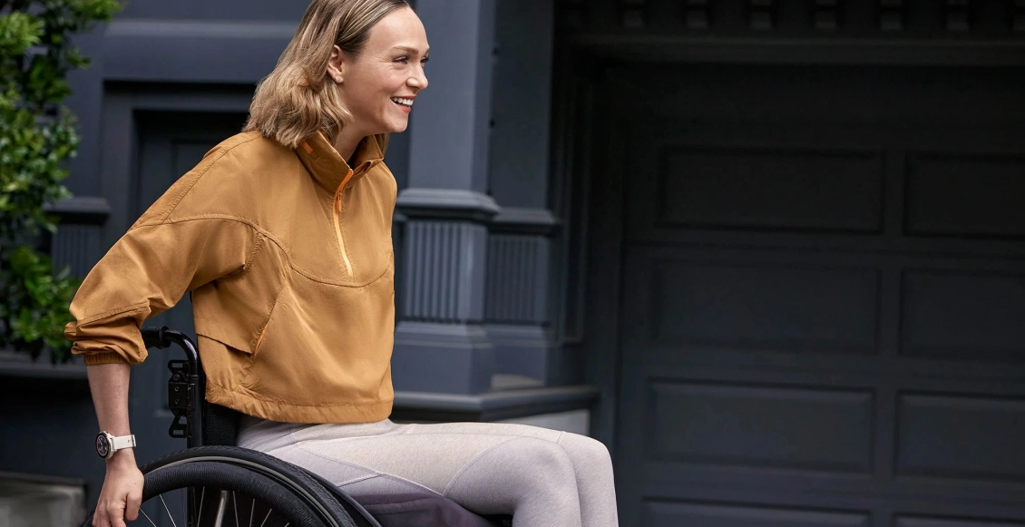 Умные часы Garmin Venu 3 чёрный (чёрный ремешок) Умные часы Garmin Venu 3 чёрный (чёрный ремешок) - 3