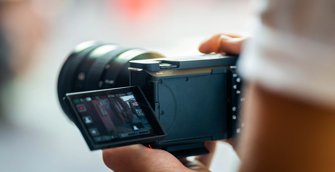 Фотоаппарат Sony ZV-E1 Kit 28-60mm чёрный Фотоаппарат Sony ZV-E1 Kit 28-60mm чёрный - 2