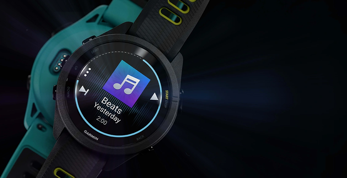 Умные часы Garmin Forerunner 265 белый Умные часы Garmin Forerunner 265 белый - 4