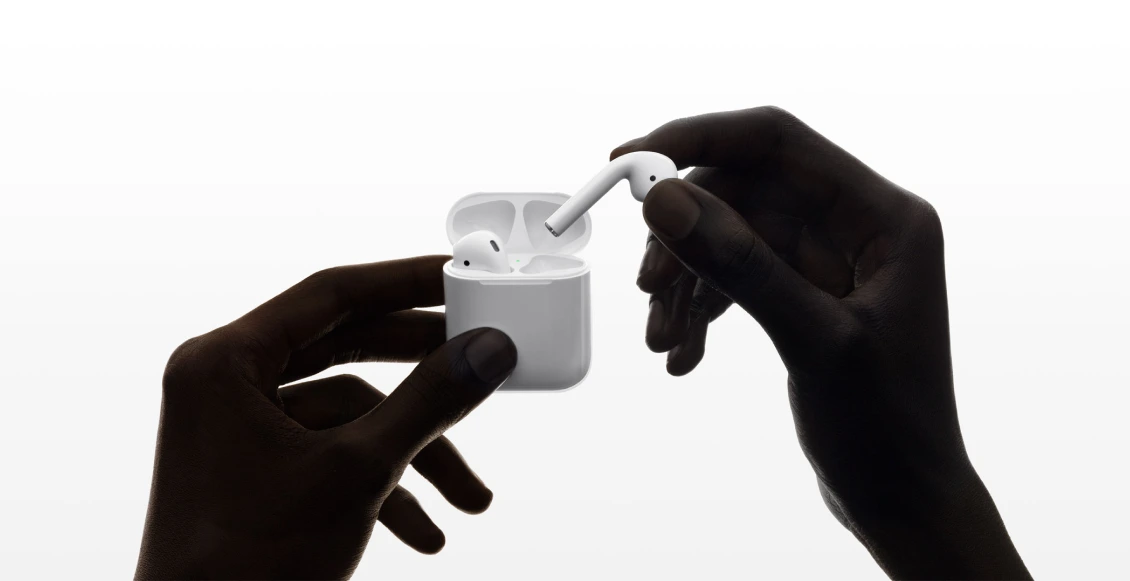 Беспроводные наушники Apple AirPods 2 с зарядным футляром розовый матовый Беспроводные наушники Apple AirPods 2 с зарядным футляром розовый матовый - 3