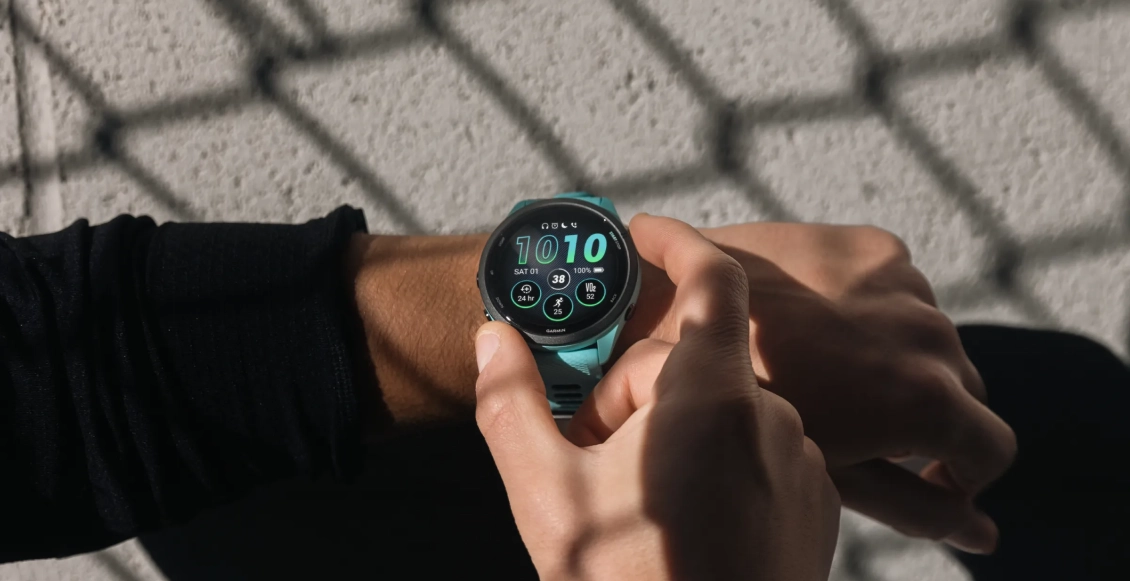 Умные часы Garmin Forerunner 265s белый Умные часы Garmin Forerunner 265s белый - 1