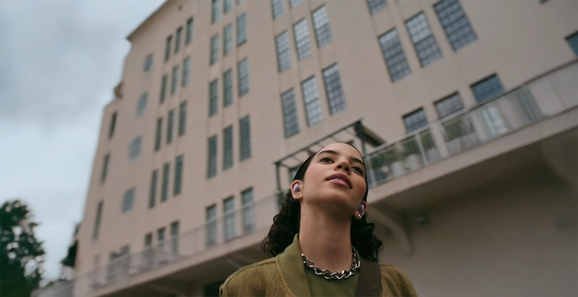 Беспроводные наушники Bose QuietComfort Earbuds 5V розовый Беспроводные наушники Bose QuietComfort Earbuds 5V розовый - 4