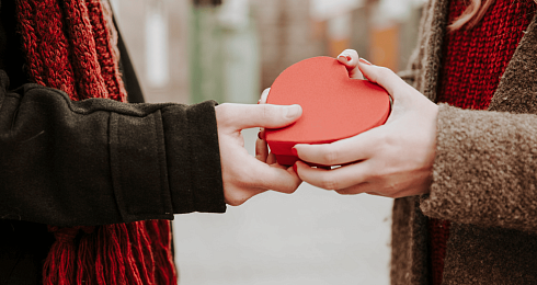 Пять способов порадовать вторую половинку