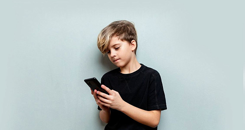 Смартфон для ребёнка. Что учесть при выборе?