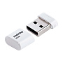 USB-флешка SmartBuy SB32GBLARA-W 32 ГБ, белый