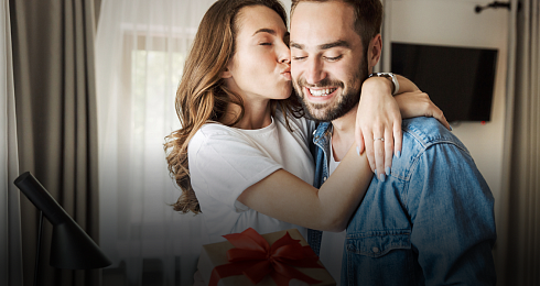 Что подарить на 23 февраля? Полезная подборка гаджетов от CMstore