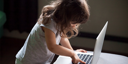 Родительский контроль: как сделать гаджеты безопасными для детей?